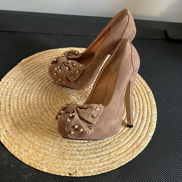 Material Girl Platform Pump Heel Size 35 - Picture 7 of 12